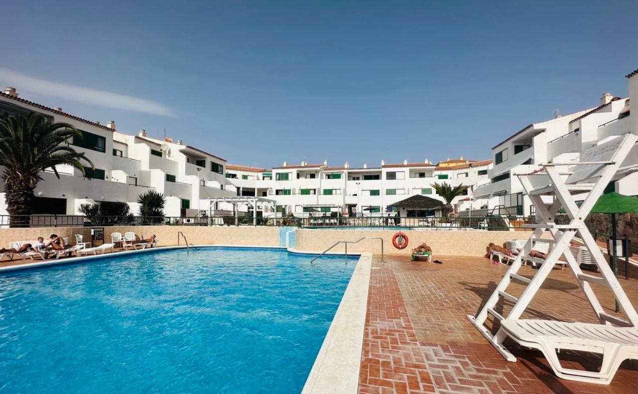 Alondras Park Mialsoma Apartment Arona  Buitenkant foto