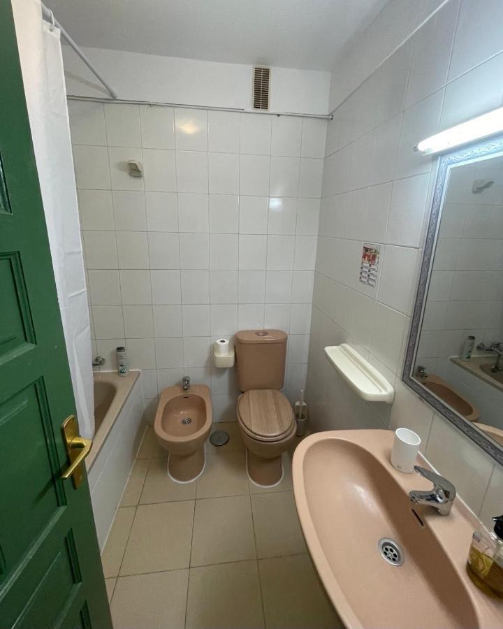 Alondras Park Mialsoma Apartment Arona  Buitenkant foto